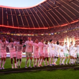 Título, lágrimas, espíritu de equipo: una noche para el recuerdo