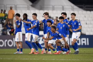 Italia hace historia con su tercera plaza