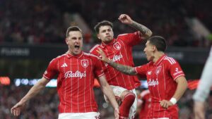 Crónica del Nottingham Forest – Aston Villa 1-0 de la ida de semifinales de la Europa League: ventaja mínima para el Forest